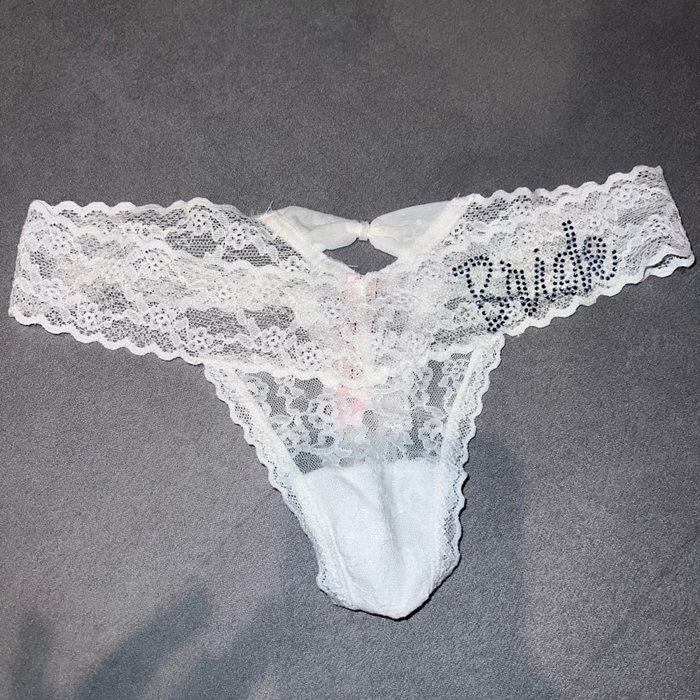 Victoria's Secret White Lace bridal thong